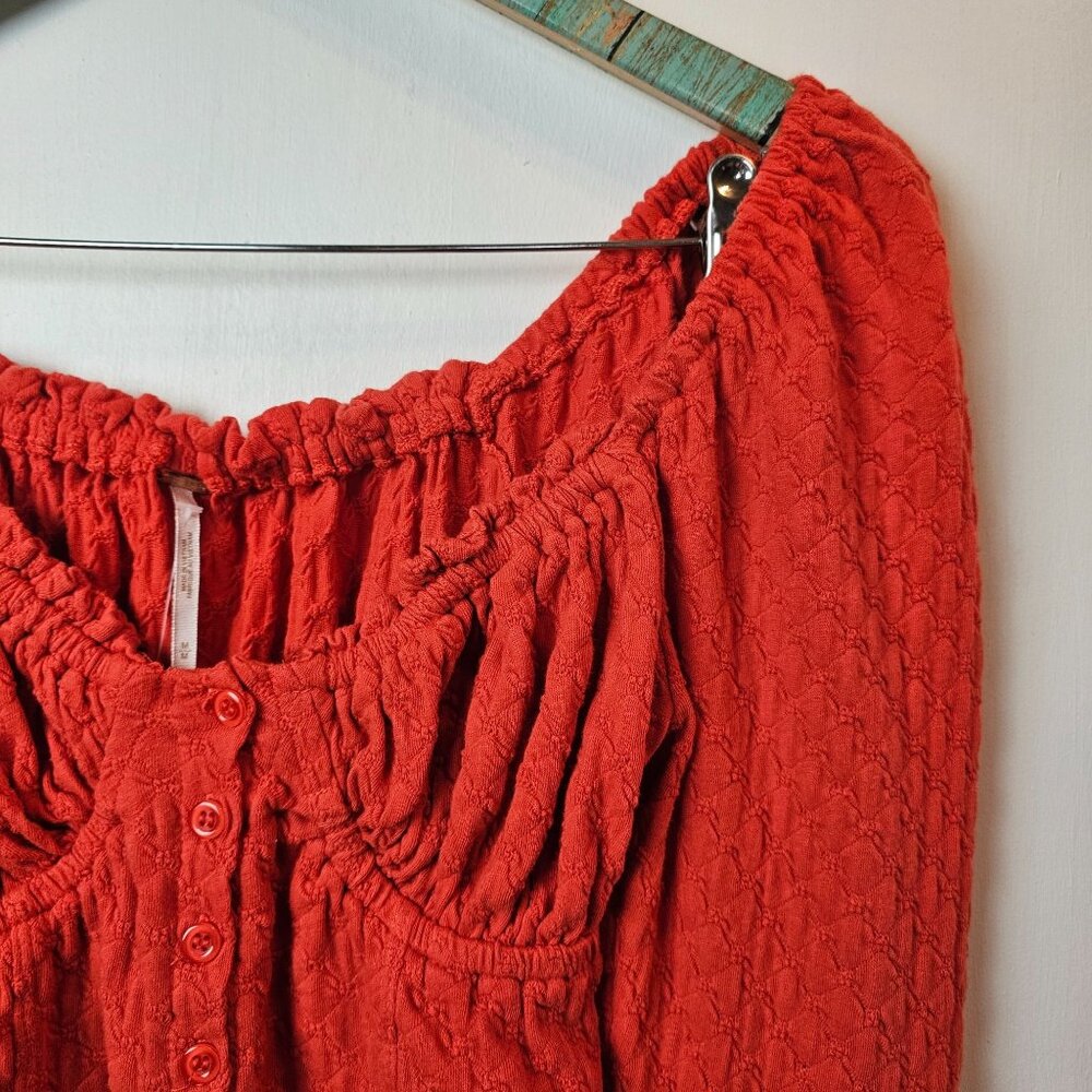 Free People Ladybug Crispy Red Long Sleeve Button-up Crop Top, Sz M - Picture 4 of 8